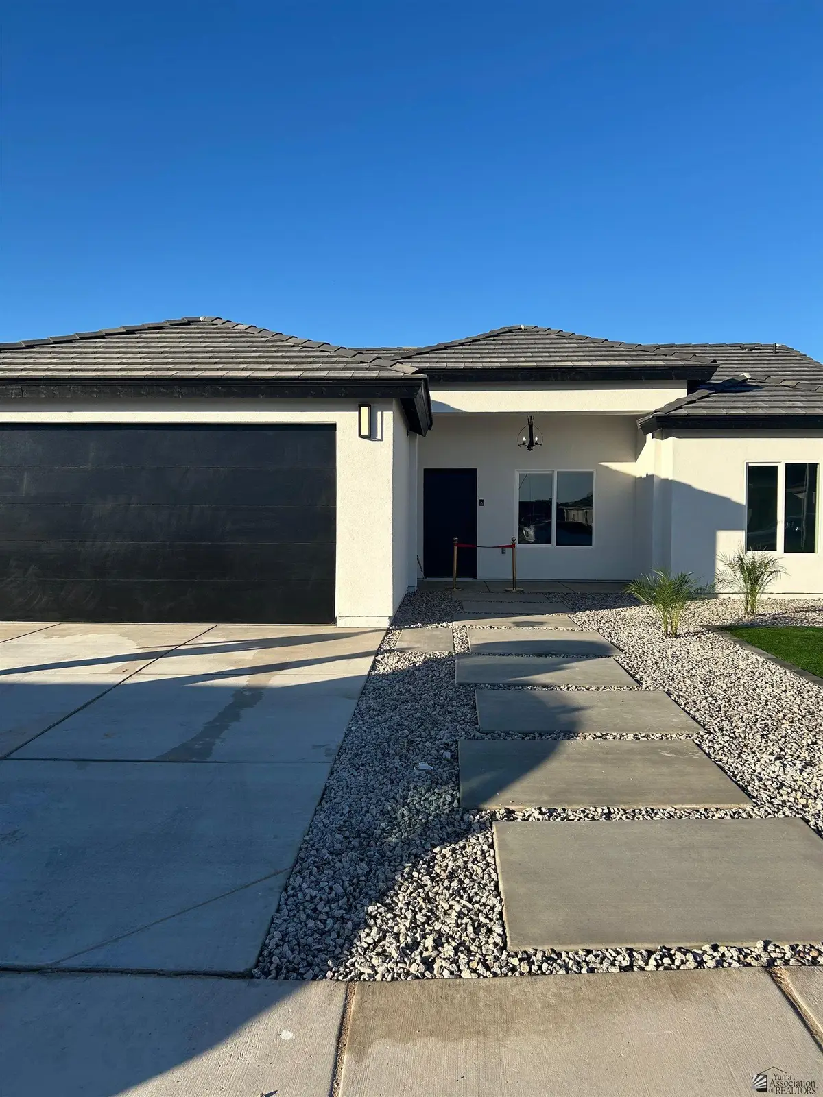 5053 E LOS OLIVOS DR, San Luis, AZ 85336 - #1