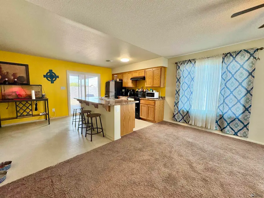 3650 S DESERT AIR DR, Yuma, AZ 85365 - #2