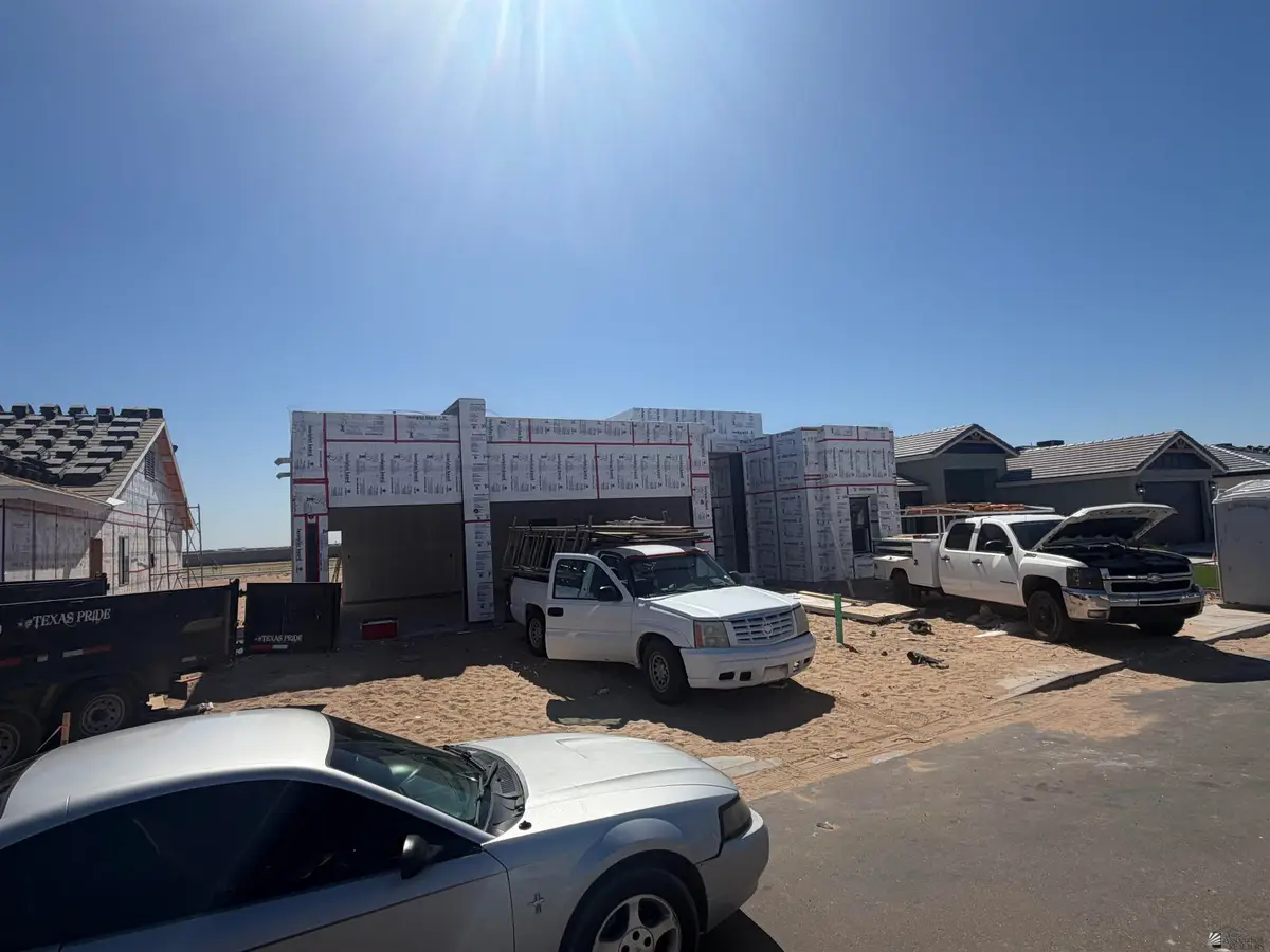 5077 E LOS OLIVOS DR, San Luis, AZ 85336 - #1