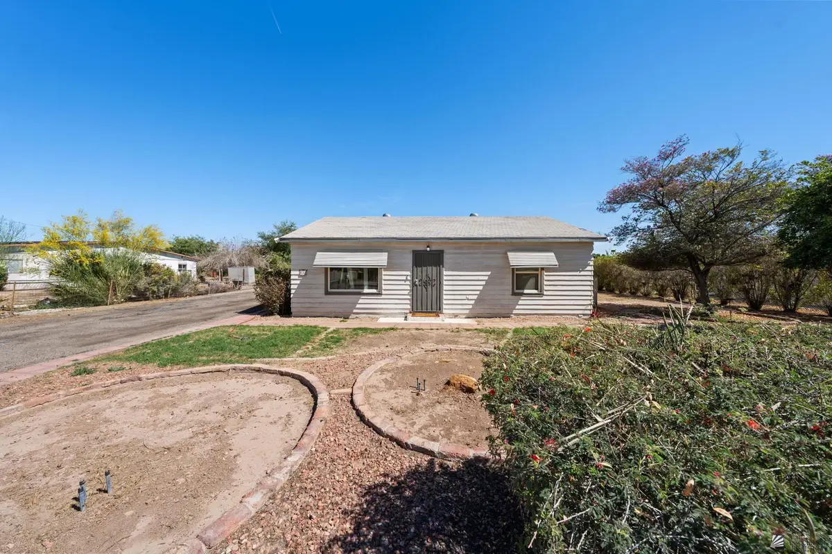 831 S ELEANOR, Yuma, AZ 85364 - #1