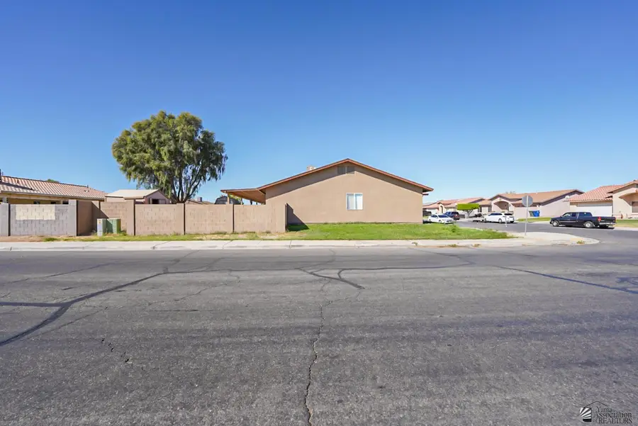 2907 W 29 LN, Yuma, AZ 85364 - #2