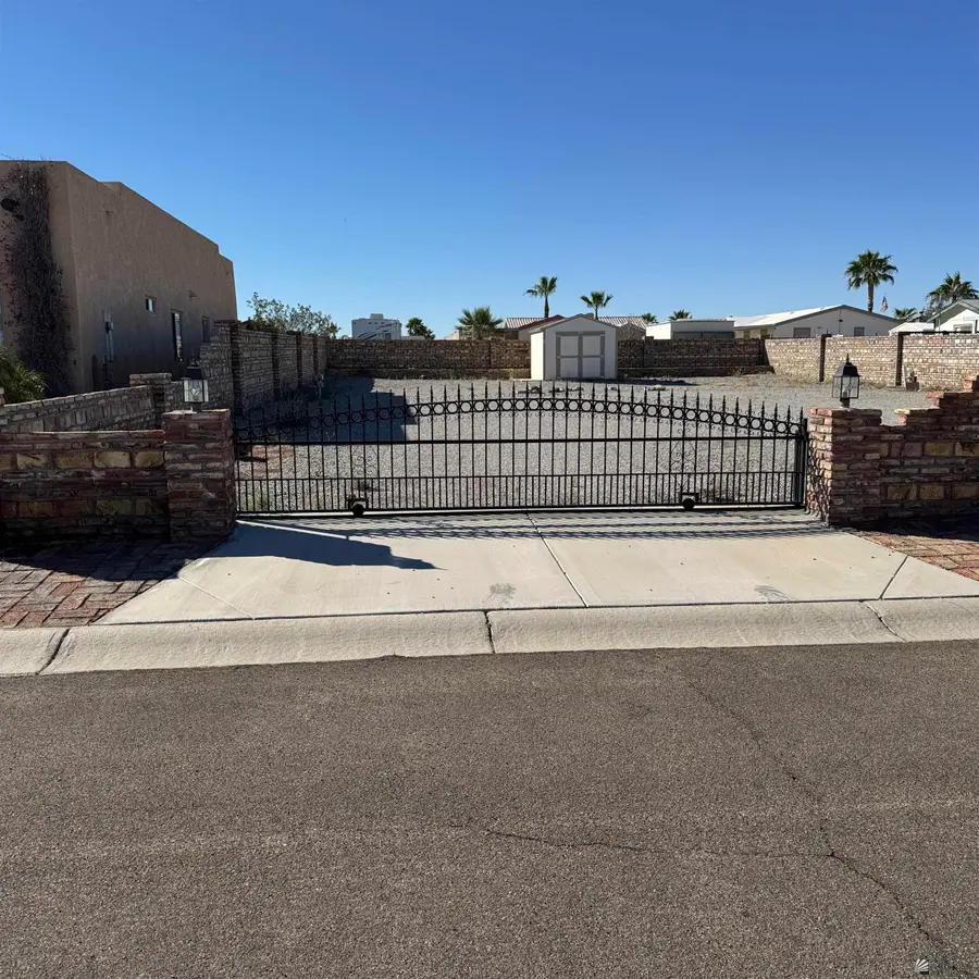 14305 E 49 DR, Yuma, AZ 85367 - #2