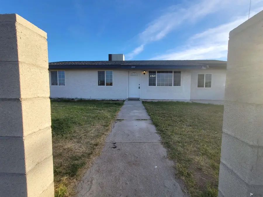 1777 W 29 ST, Yuma, AZ 85364 - #2