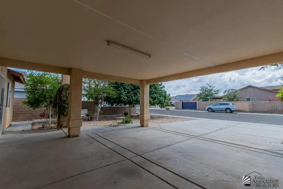 1998 E LOS OLIVOS DR, San Luis, AZ 85336 - #3