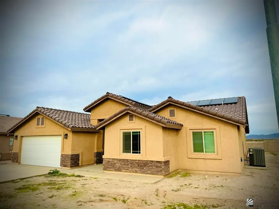28452 E CANAL AVE, Wellton, AZ 85356 - #2