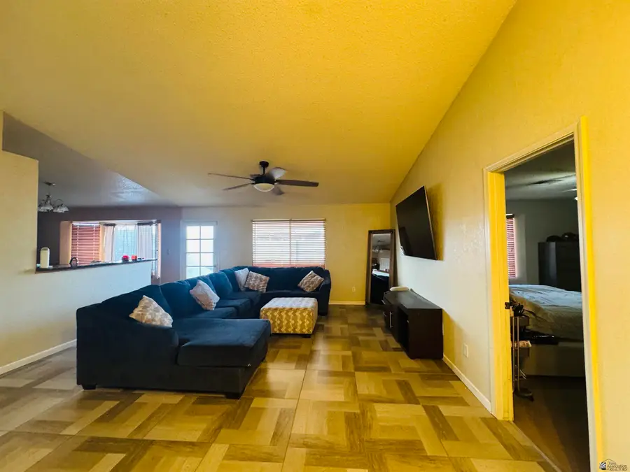 828 W 13 ST, Somerton, AZ 85350 - #2