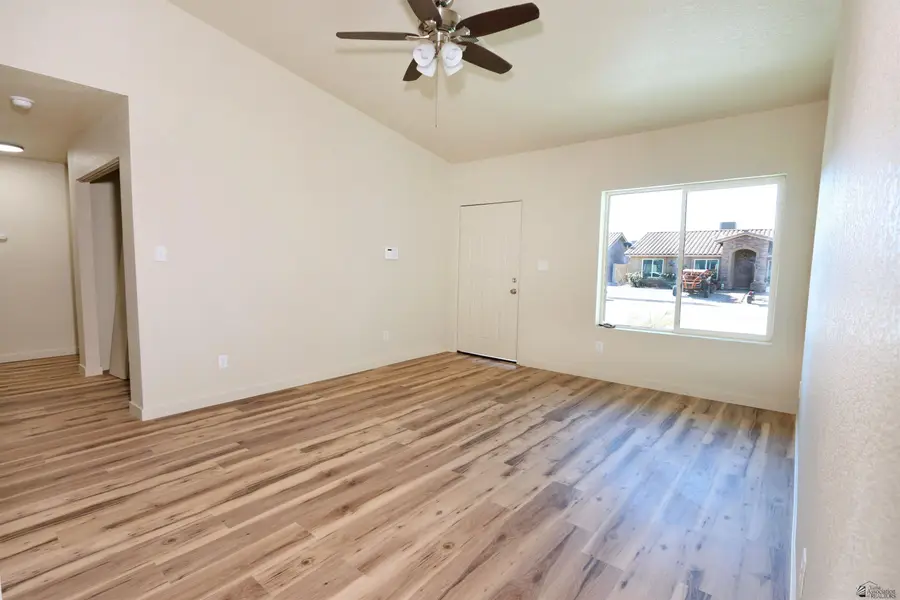 7940 E 42 LN, Yuma, AZ 85365 - #3