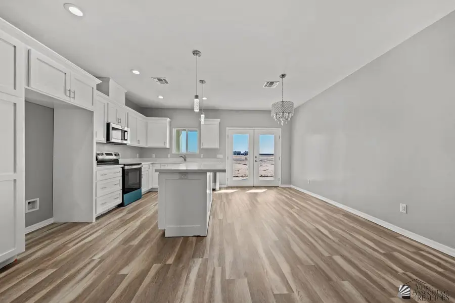 10535 E 45 LN, Yuma, AZ 85367 - #3