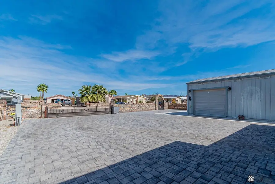 13441 E 53 ST, Yuma, AZ 85367 - #2