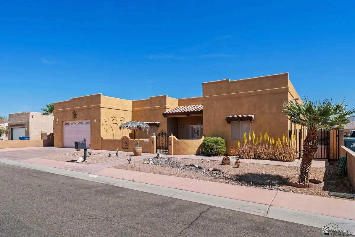 11653 S DOROTHY DR, Yuma, AZ 85367 - #1