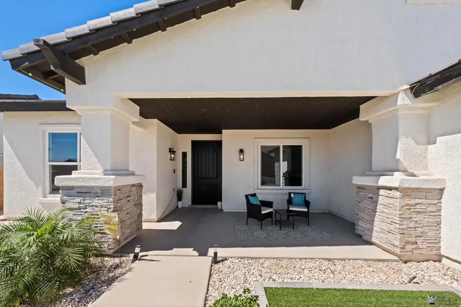 3982 S 34 DR, Yuma, AZ 85365 - #2