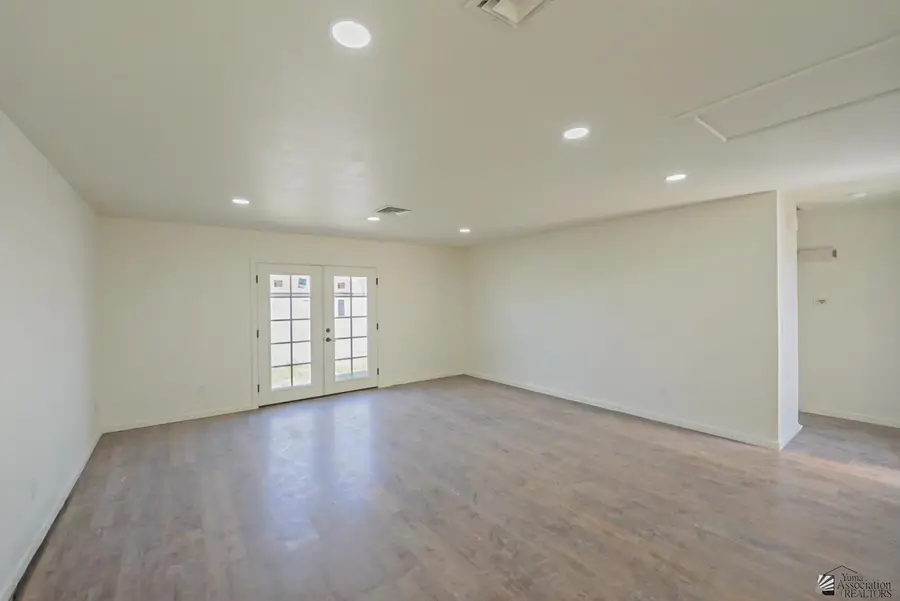 1402 W LAS LOMAS ST, Yuma, AZ 85364 - #3