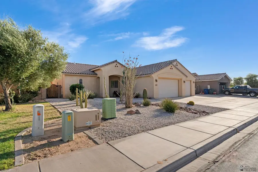 7943 E 36 LN, Yuma, AZ 85365 - #2