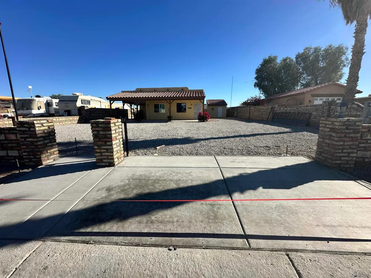 13727 E 49 ST, Yuma, AZ 85367 - #1