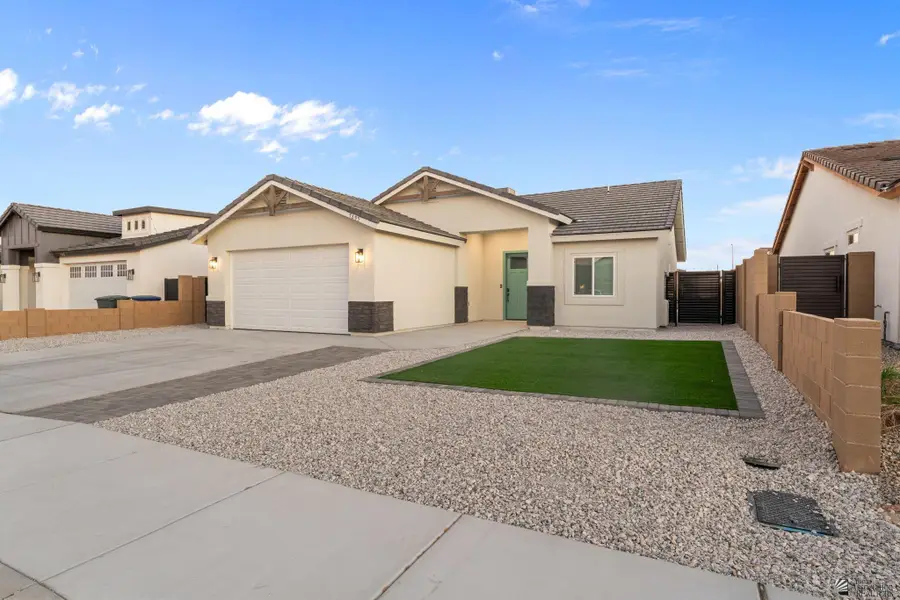 10634 E 45 ST, Yuma, AZ 85367 - #2