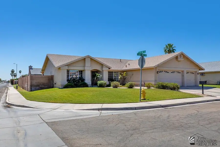 3367 W 13 ST, Yuma, AZ 85364 - #2