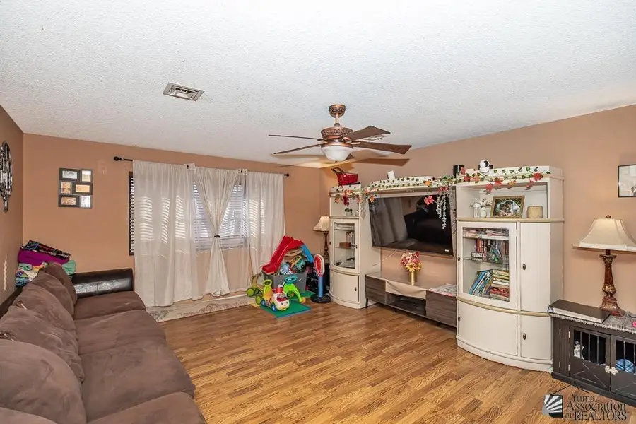 2097 W DEL SOL LN, Yuma, AZ 85364 - #3