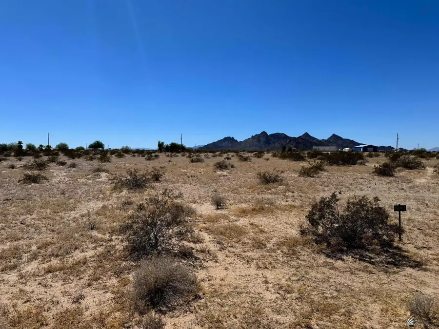 37651 GOLD DUST DR, Wellton, AZ 85356 - #2