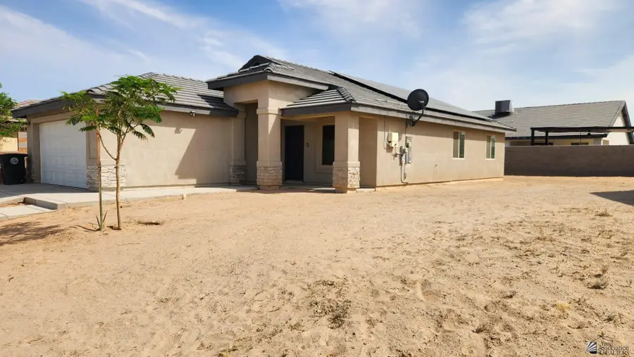 4241 E LOS OLIVOS DR, San Luis, AZ 85336 - #2