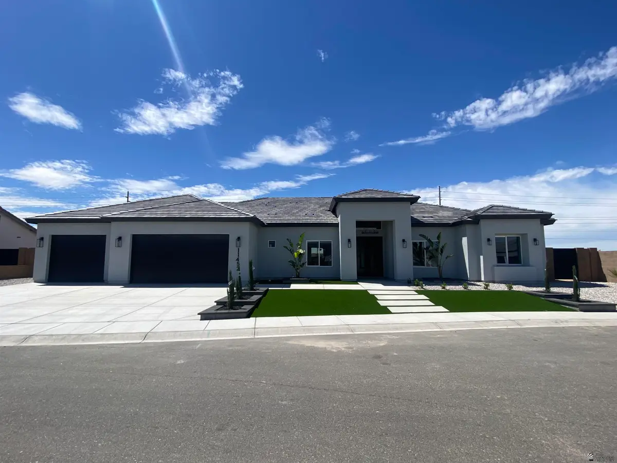 11452 S SALLY DR, Yuma, AZ 85367 - #1