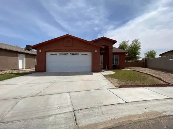 323 N GONZALEZ DR, San Luis, AZ 85336
