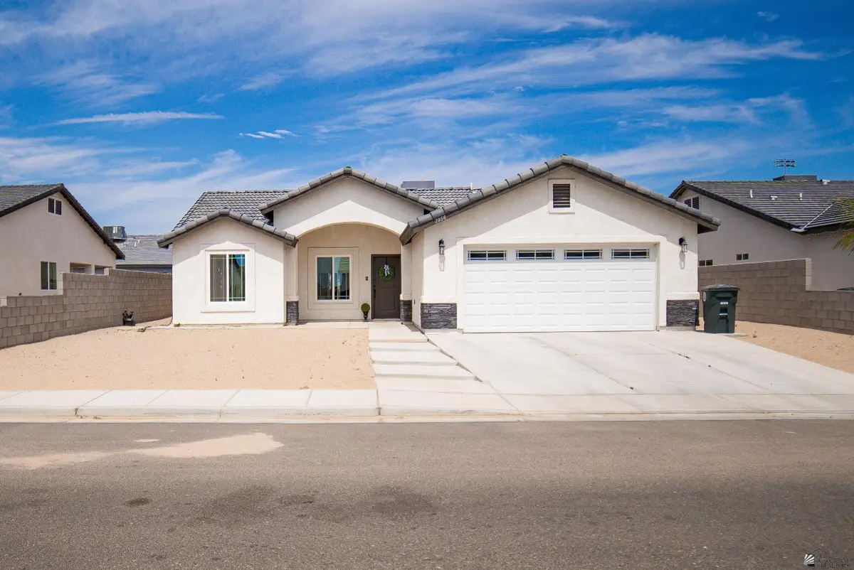 3956 E SAN DIEGO ST, San Luis, AZ 85336 - #1