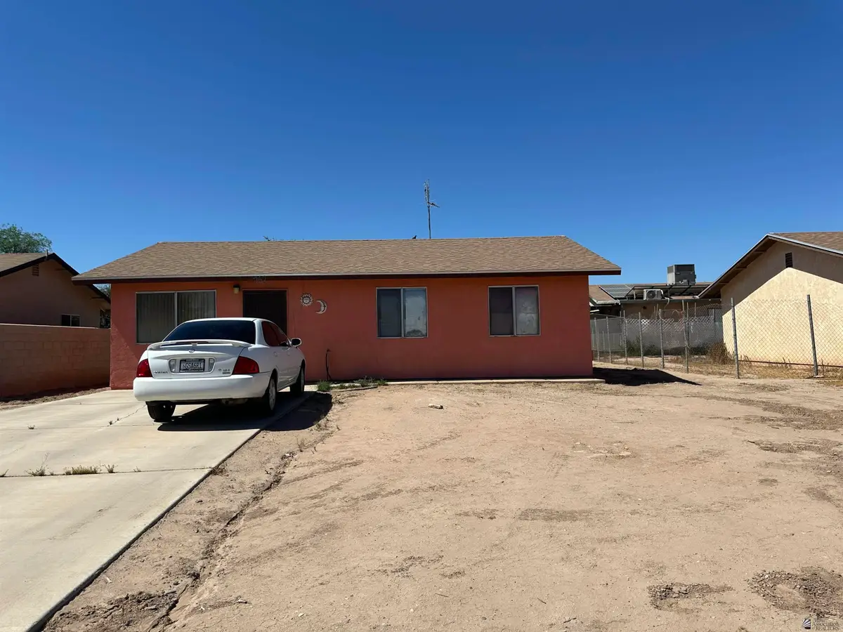 762 N TERESITAS AVE, San Luis, AZ 85349 - #1