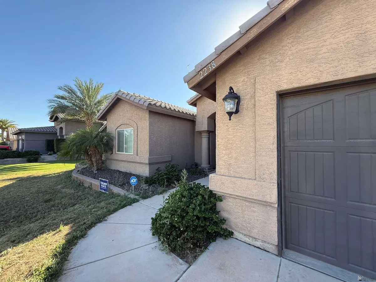 2238 S 46 WAY, Yuma, AZ 85364 - #1