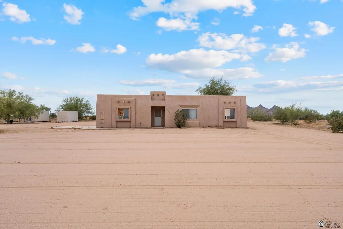 38461 E PEARL DR, Wellton, AZ 85356 - #1