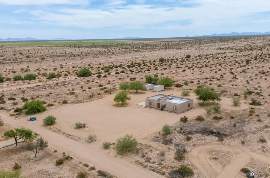 38461 E PEARL DR, Wellton, AZ 85356 - #3