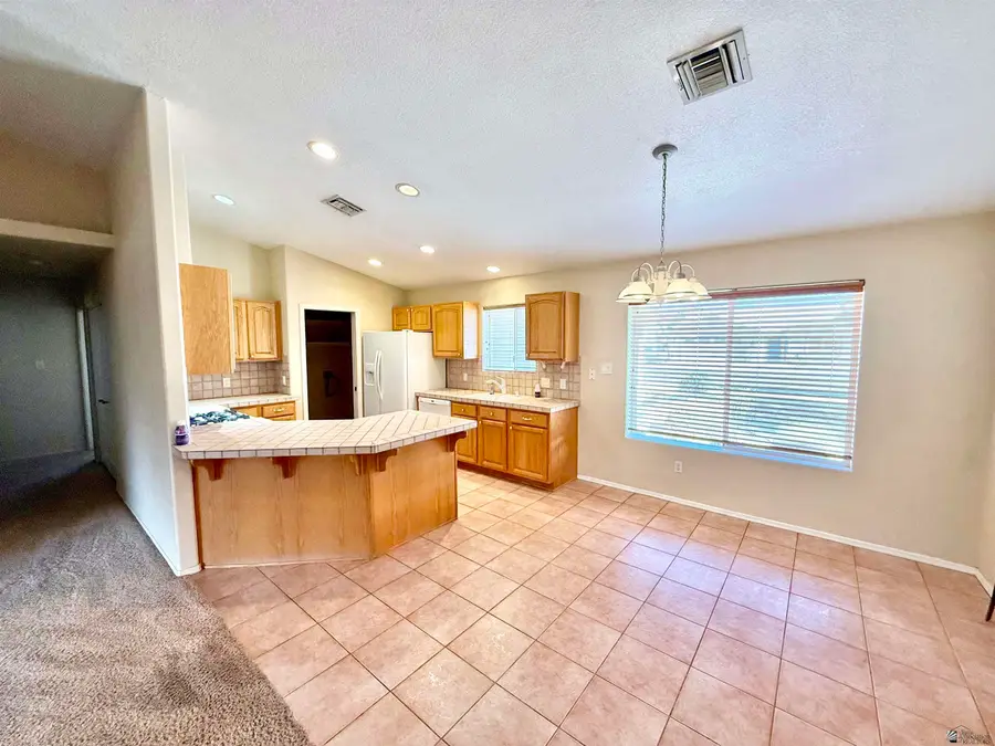 11169 E 27 ST, Yuma, AZ 85367 - #2