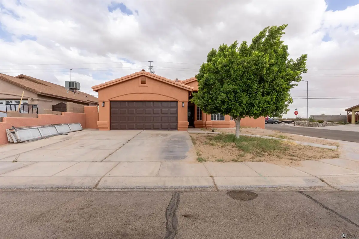 1633 N DOLORES AVE, San Luis, AZ 85336 - #1