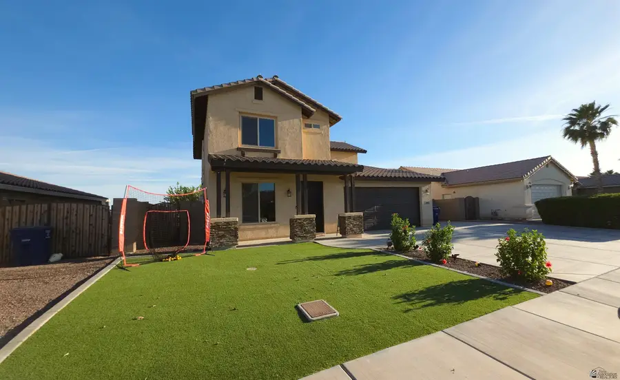 3851 W 39 ST, Yuma, AZ 85365 - #2