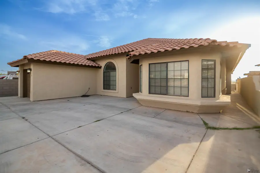 734 N MESA ST, San Luis, AZ 85349 - #2