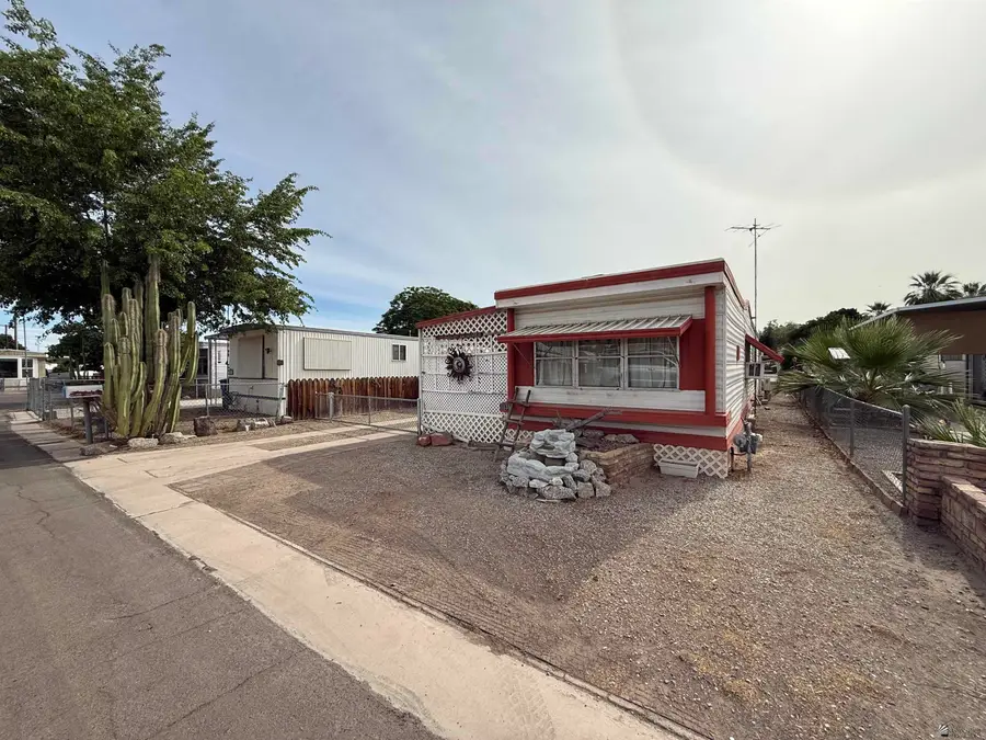 1039 S MYRTLE AVE, Yuma, AZ 85364 - #2