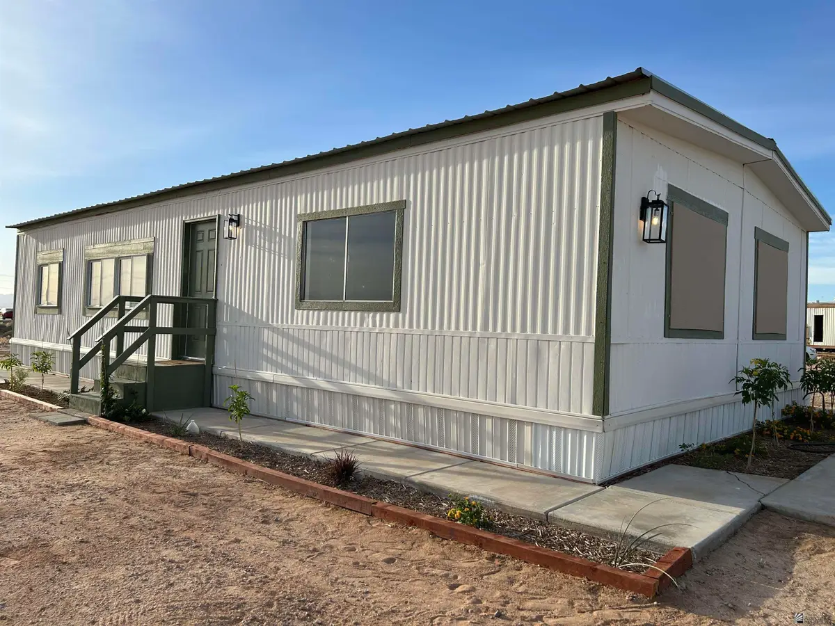 9319 VICTORIA CIRCLE, Tacna, AZ 85352 - #1