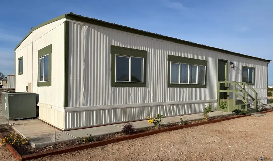 9319 VICTORIA CIRCLE, Tacna, AZ 85352 - #3