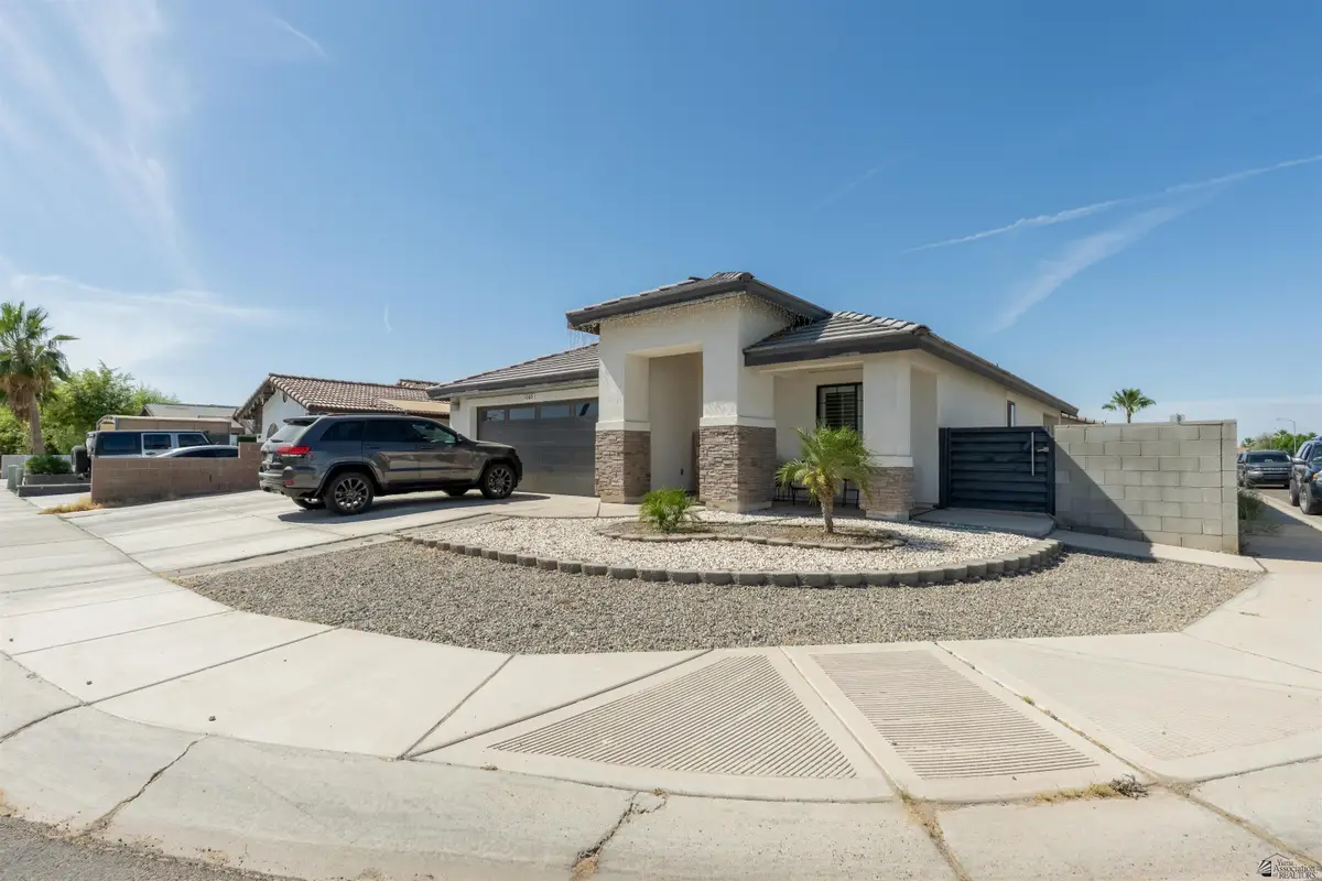 1660 E CONSTITUTION ST, San Luis, AZ 85336 - #1