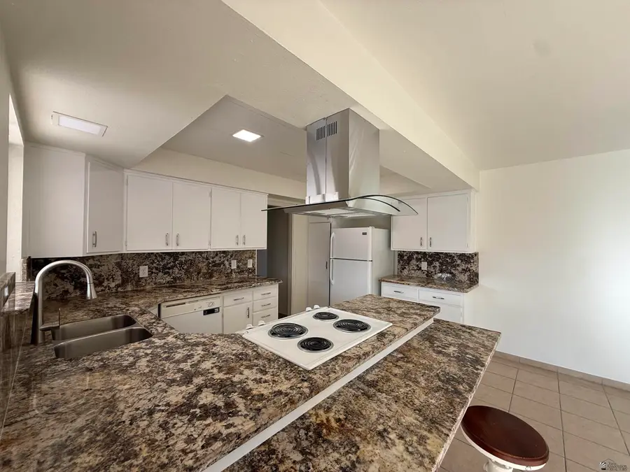 3074 S DEL MAR AVE, Yuma, AZ 85364 - #3