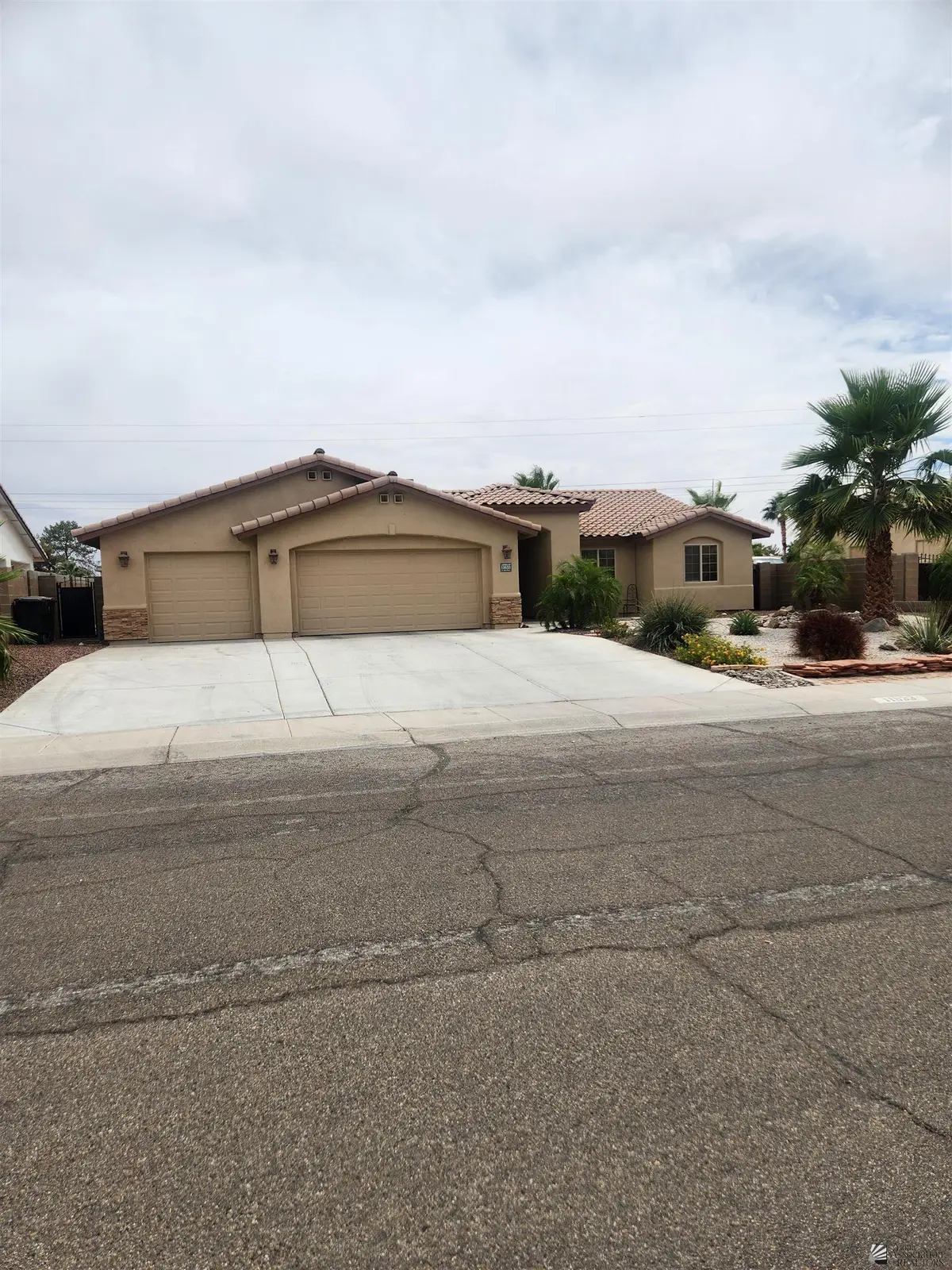 11633 E 28 PL, Yuma, AZ 85367 - #1