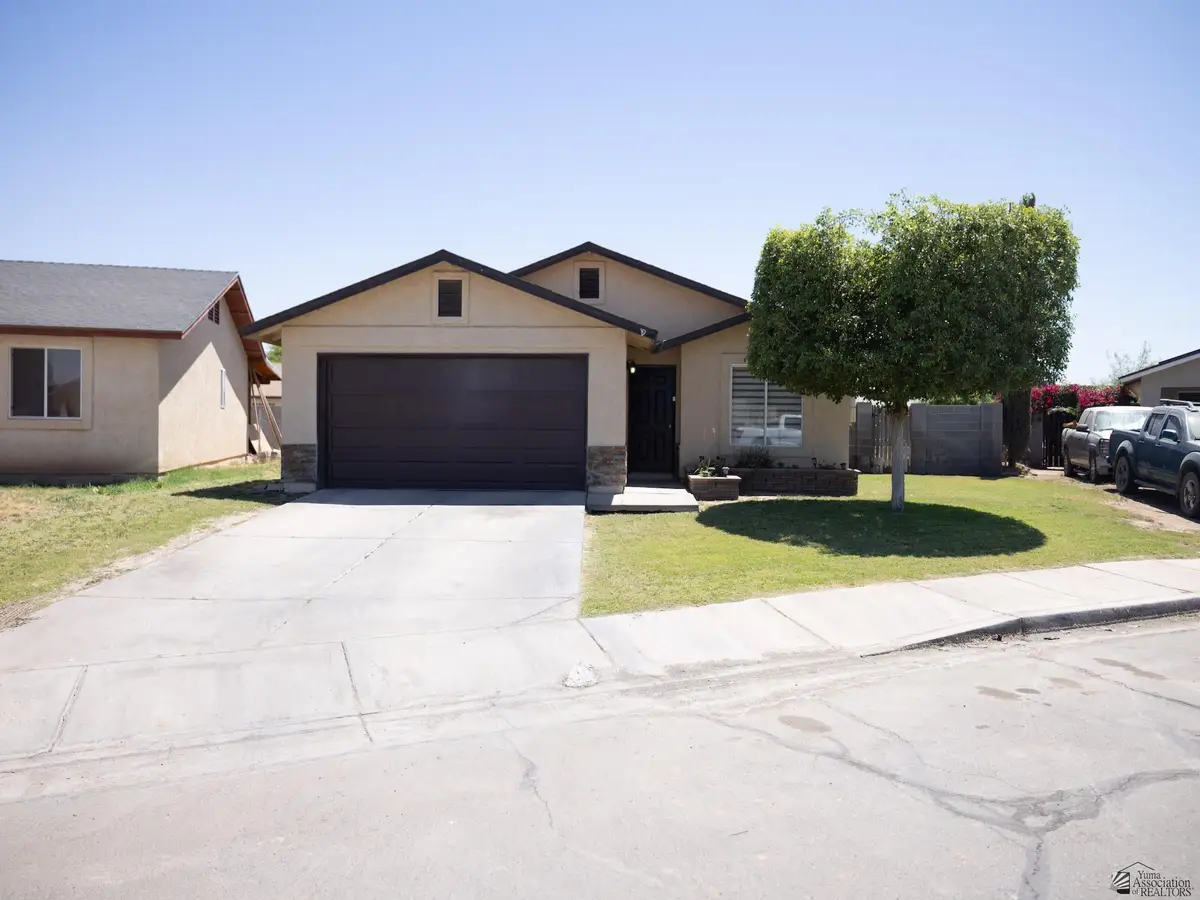 819 W REENA St, Somerton, AZ 85350 - #1