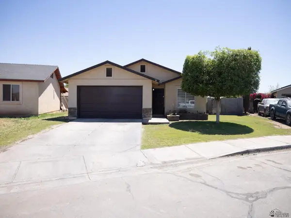 819 W REENA St, Somerton, AZ 85350