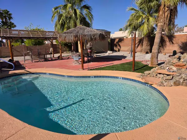11677 S GLENWOOD AVE, Yuma, AZ 85367