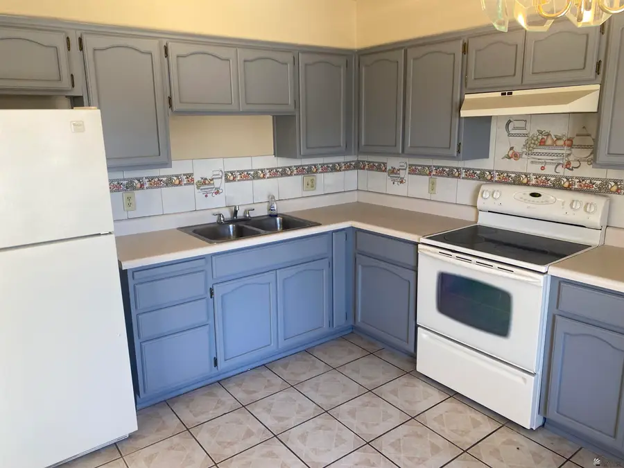 506 FUENTES DR, San Luis, AZ 85336 - #2