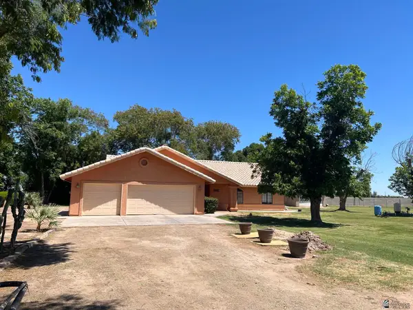 4242 W COUNTY 15 ST, Somerton, AZ 85350