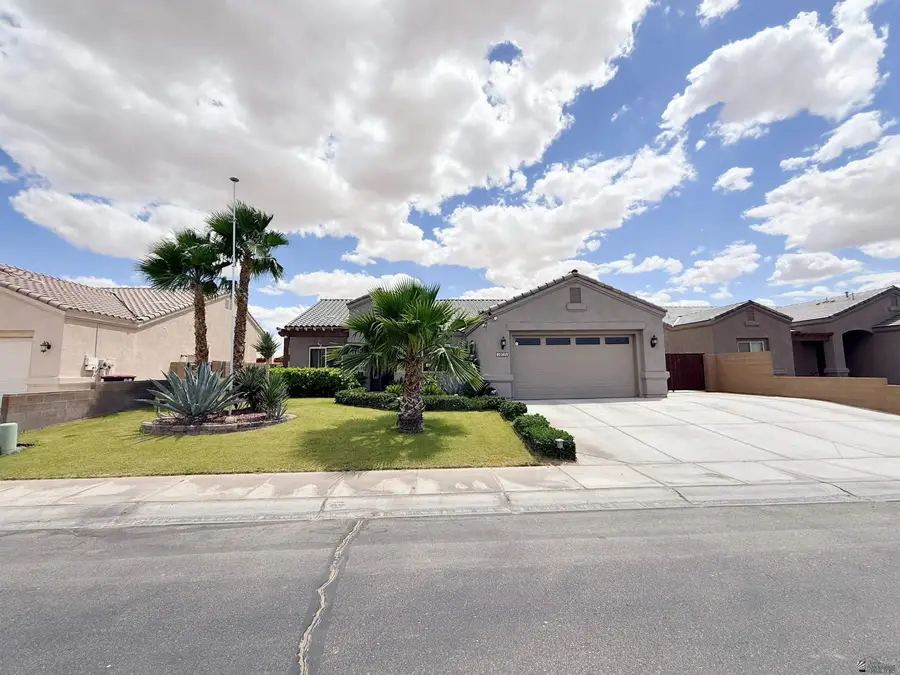 10215 E 39 ST, Yuma, AZ 85367 - #2