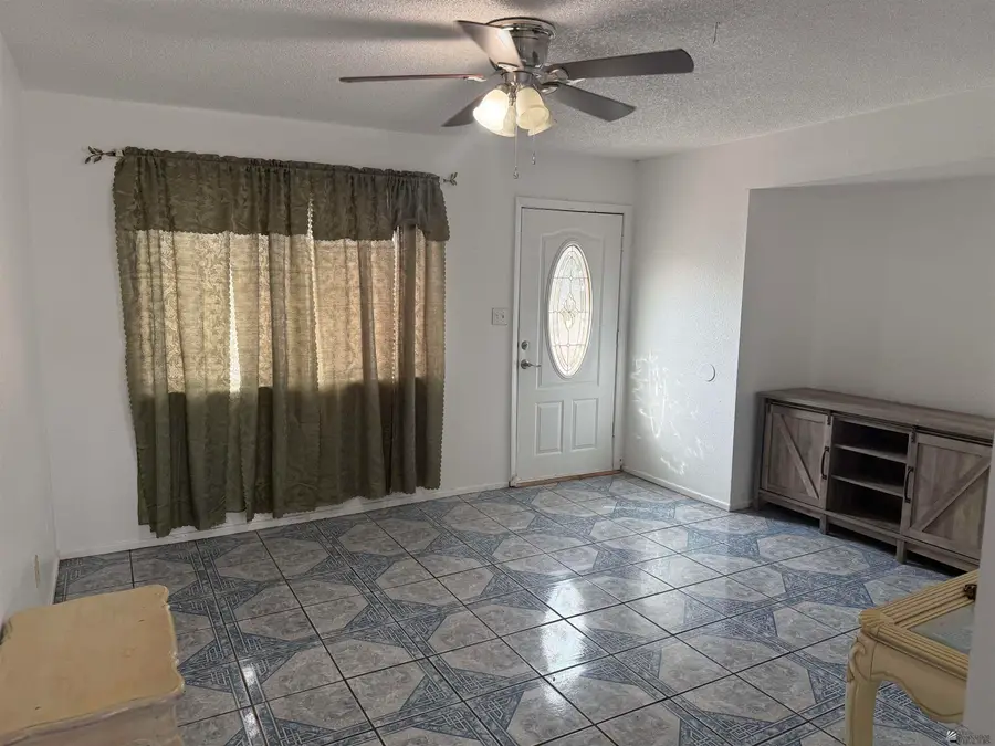745 N GLADIOLA DR, San Luis, AZ 85349 - #3