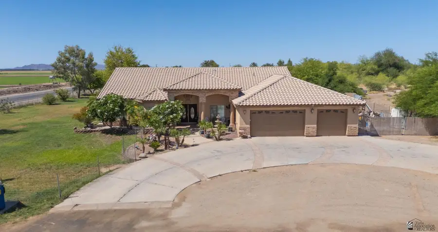 4888 W SHARON LN, Somerton, AZ 85350 - #2