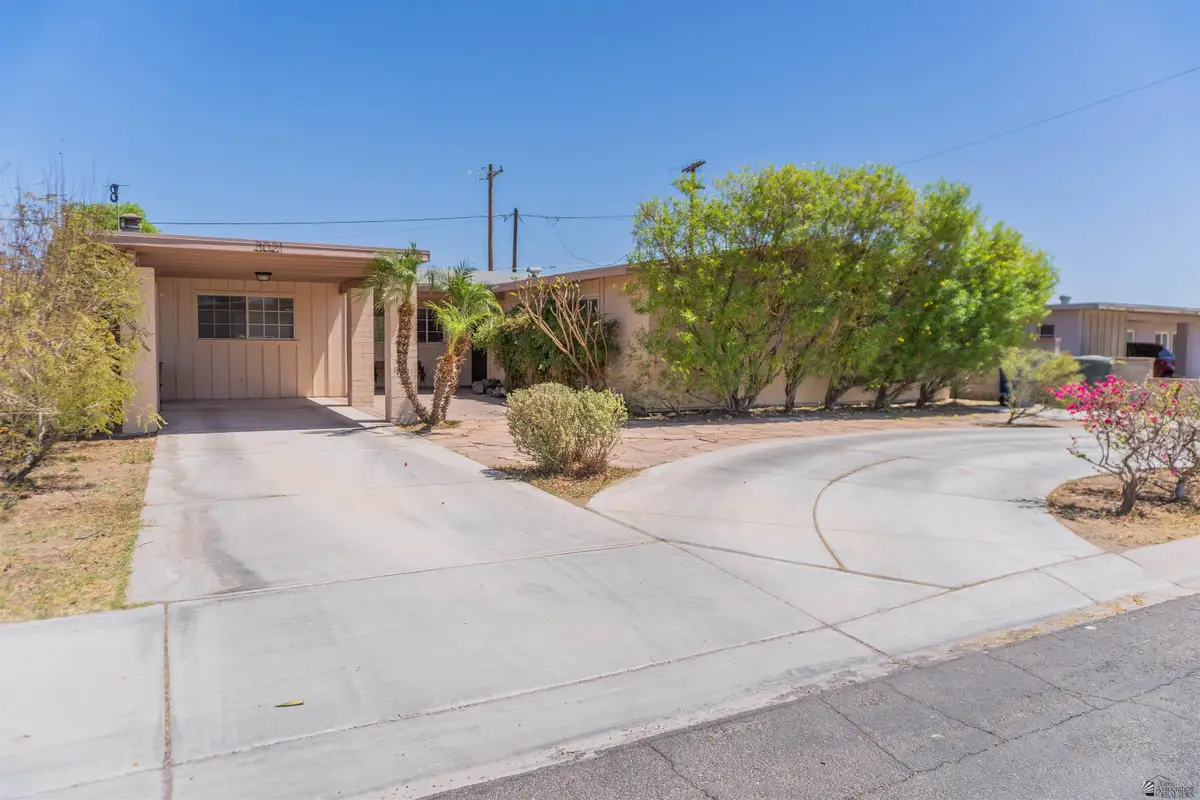 3021 S IVY LN, Yuma, AZ 85364 - #1