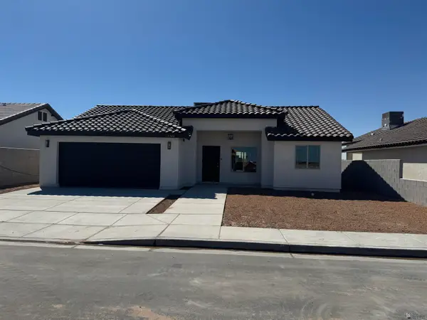 4972 E Los Olivos Dr, San Luis, AZ 85336